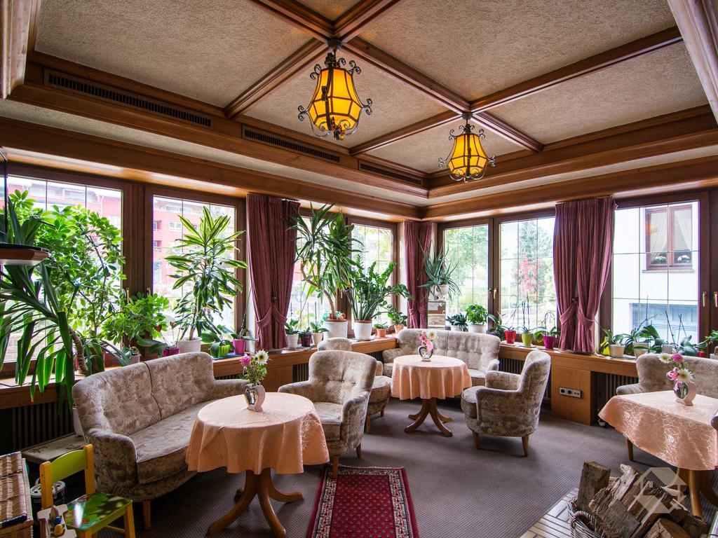 Hotel Restaurant Alte Linde Bad Wildbad Exteriér fotografie