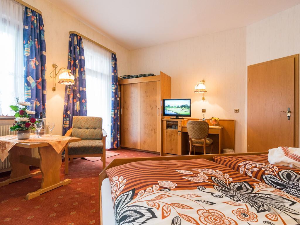 Hotel Restaurant Alte Linde Bad Wildbad Exteriér fotografie
