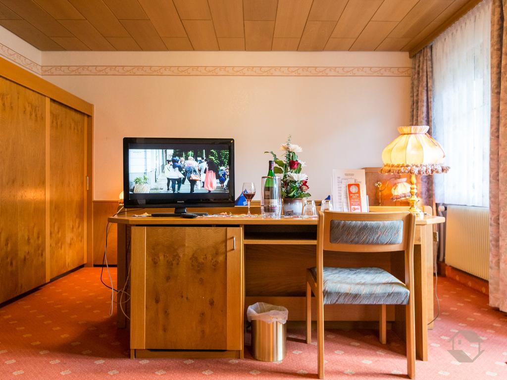 Hotel Restaurant Alte Linde Bad Wildbad Exteriér fotografie
